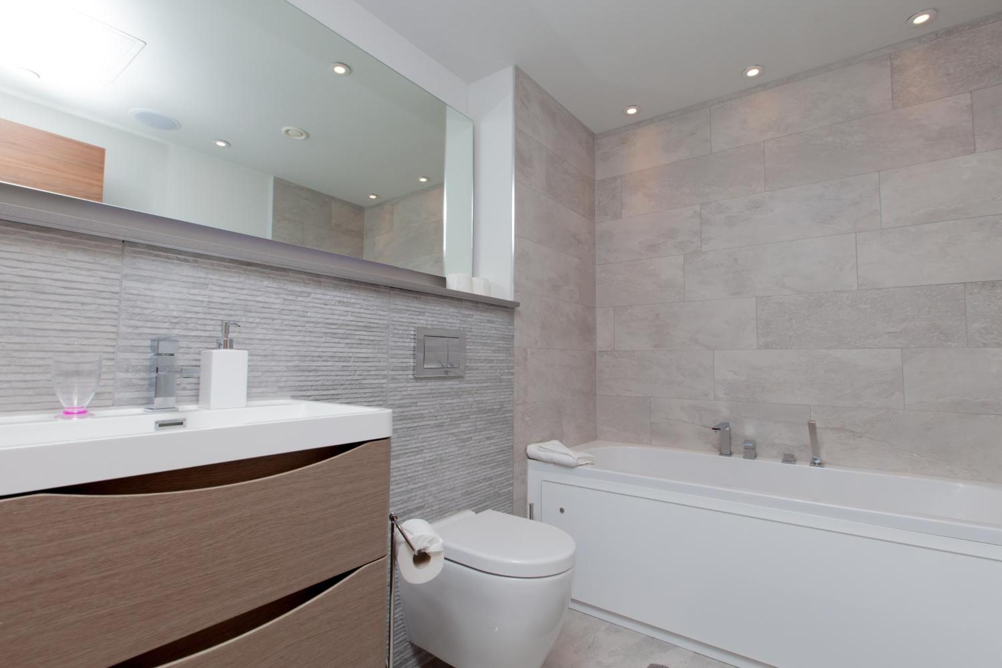 Luxurious - Sleeps 6 Apartment Edinburgh